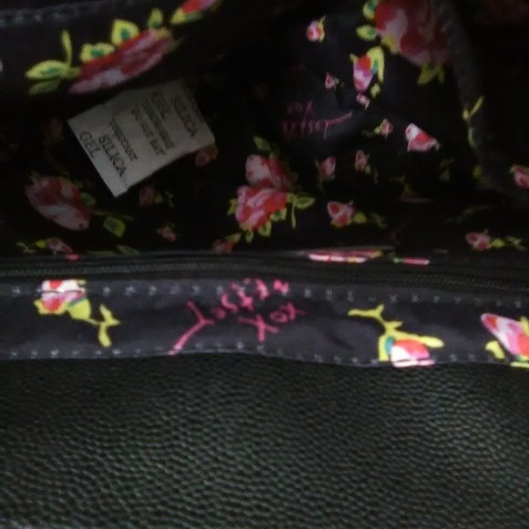 Betsey Johnson Color Black Faux Leather/Rope Chain Shoulder Bag Pocketbook NWT - Picture 3 of 9